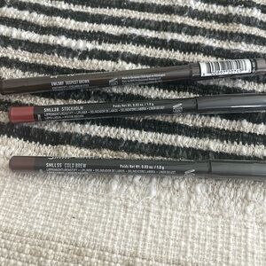 Nyx lip liners